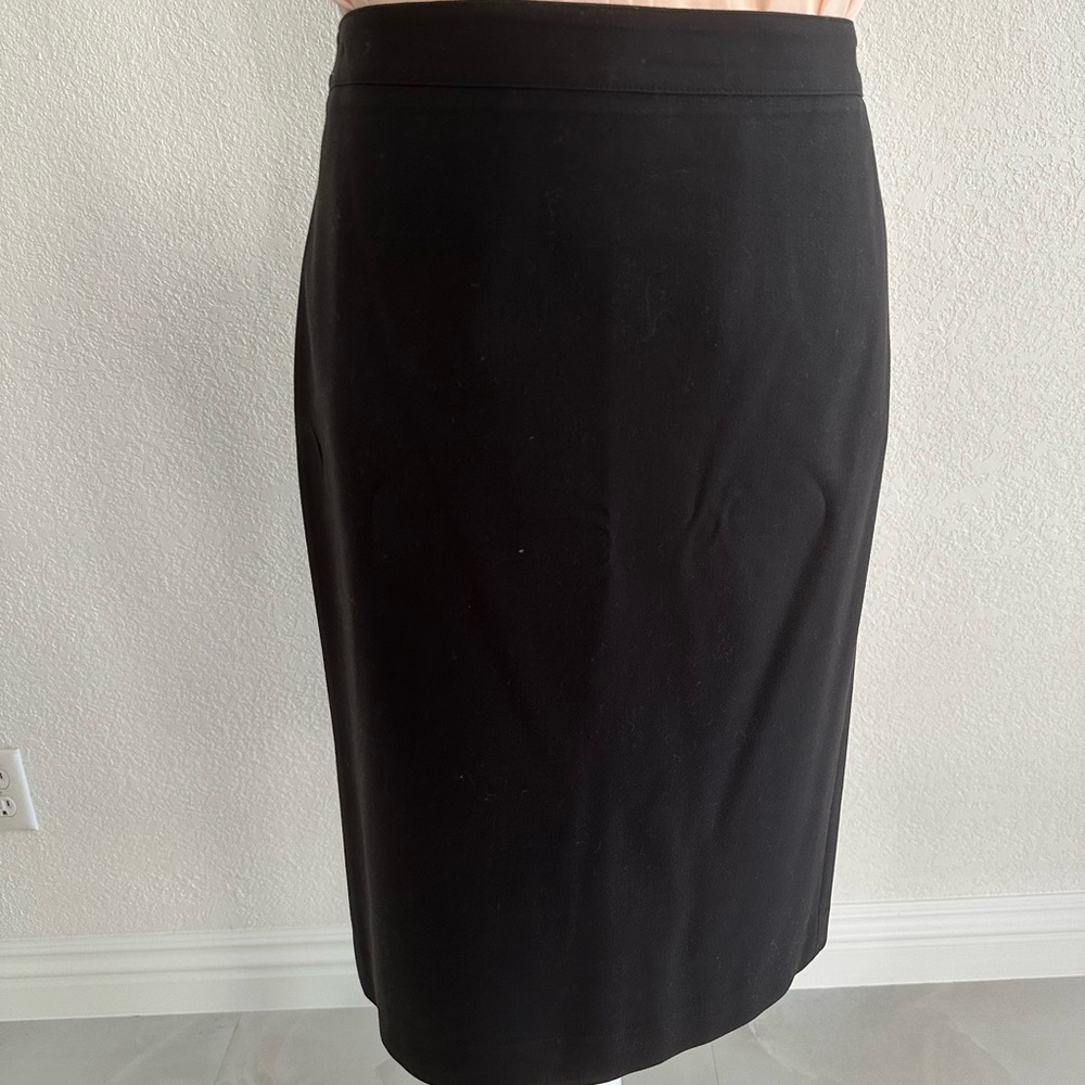 Moda International Classic Black Pencil Skirt